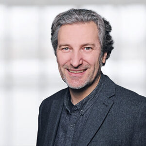 Mitarbeiterbild von Marc Dümmer. Er arbeitet als Mediaberater im Fachbereich Medizin.