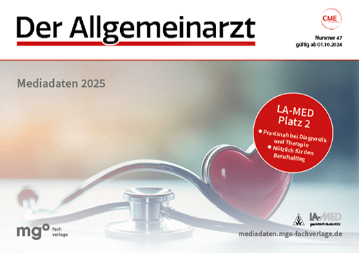 Stethoskop mit Herzsymbol, Titel 'Der Allgemeinarzt', Mediadaten 2025, Hinweis auf LA-MED Platz 2 und praxisnahe Diagnose- und Therapieunterstützung.