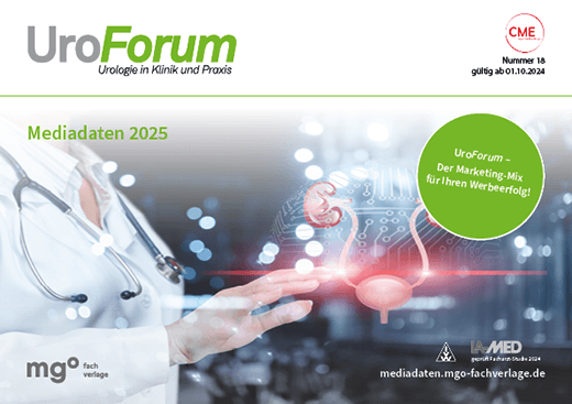 Arzt mit Stethoskop zeigt auf digitales Nierenmodell, Titel 'UroForum', Mediadaten 2025, Hinweis auf Marketing-Mix für Werbeerfolg.